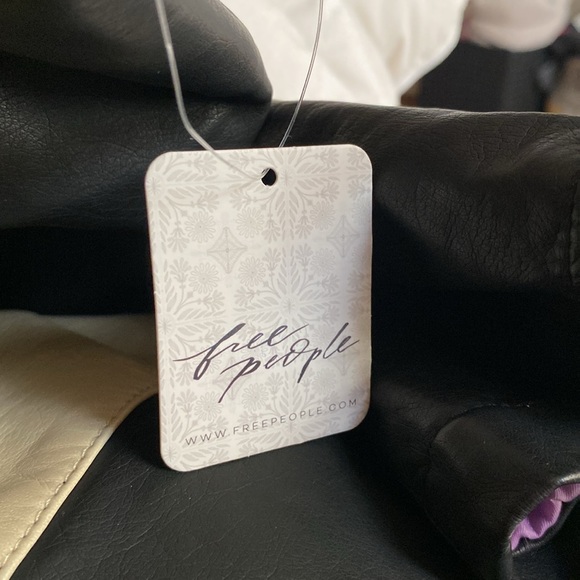 Free People Ryder Black Moto Jacket with Cream Stripe SZ L NEW - Picture 4 of 14